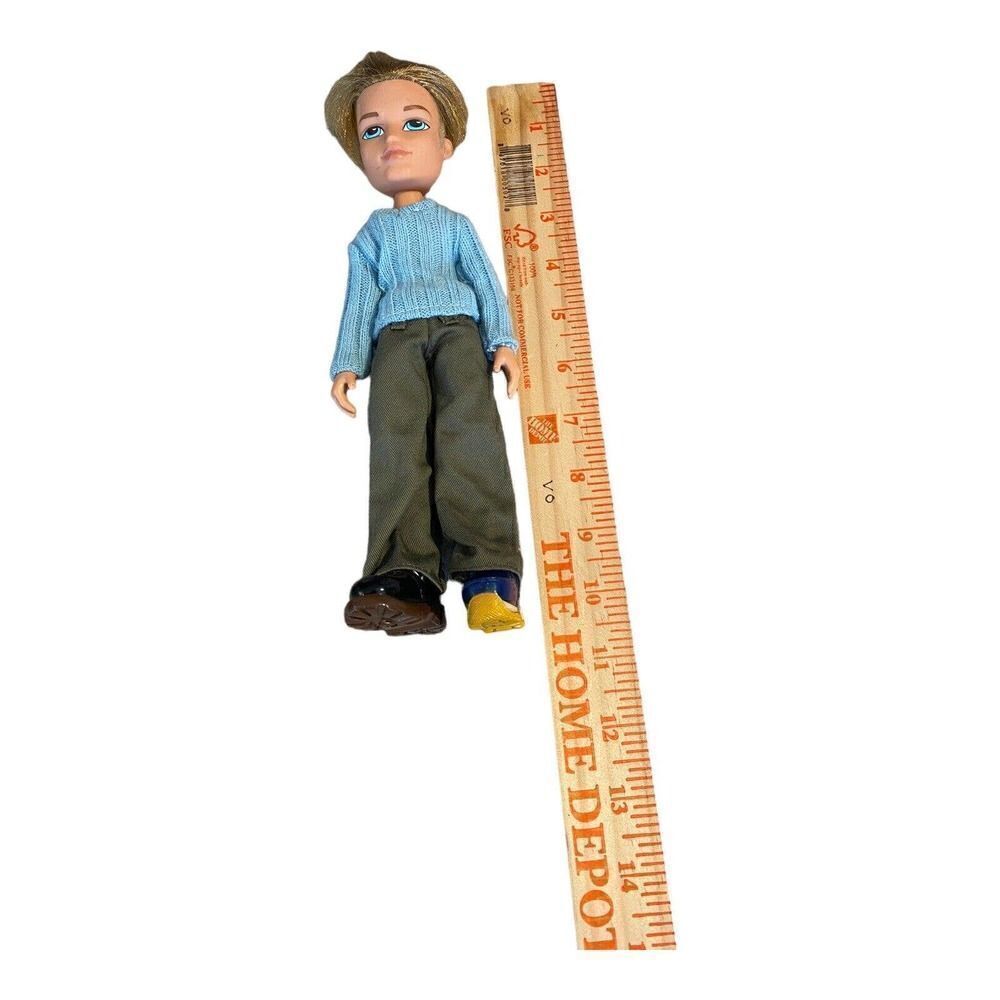 MGA Bratz Boyz Cameron 2003 Nu-Cool Doll Figure (Shoes Don’t Match) - Picture 3 of 5